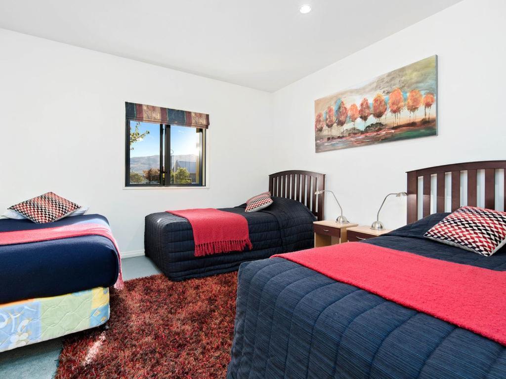 Kawarau Bay View - Cromwell Holiday Home ภายนอก รูปภาพ